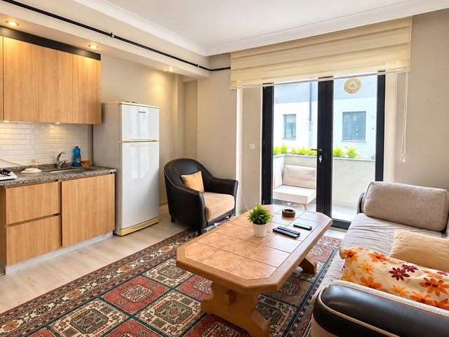 AKYAZI'DA 1+1 EŞYALI DAİRE