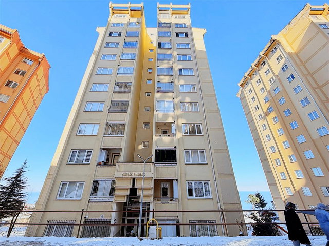 TURYAP TRABZON'DAN YILDIZLI TOKİDE SATILIK 2+1 DAİRE