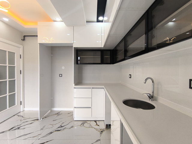 FA ÖZBİRDEN ERBAY CADDESİNDE EBEVEYN BANYOLU 3+1 ULTRA LÜX DAİRE