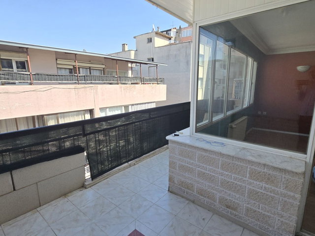 İnönü Caddesi'ne Yakın 3+1 Kiralık Doğalgazlı Daire
