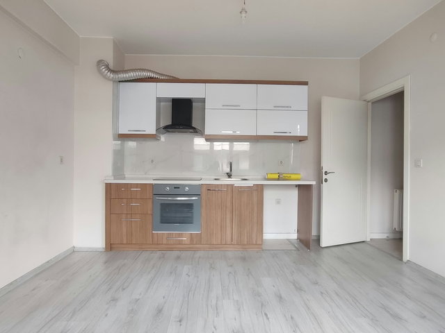 Karşıyaka Dedebaşı fırsat Kiralık 2+1 (Depozito yok)