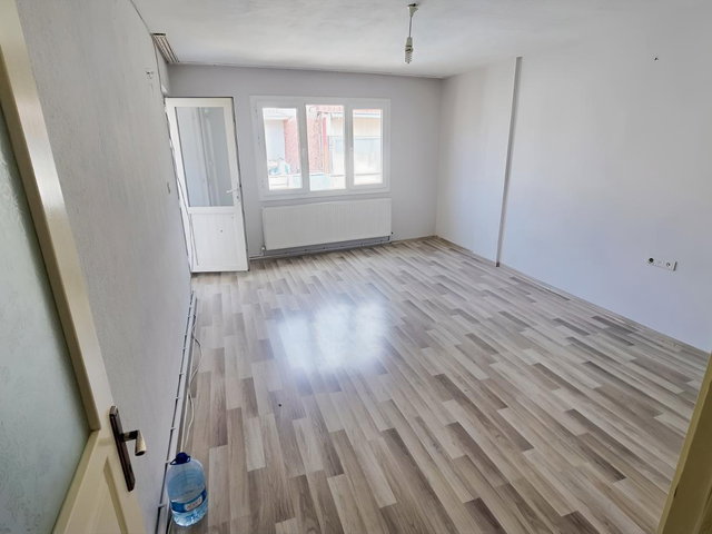 Mevlana'da Kiralık Doğalgazlı 2+1 Daire