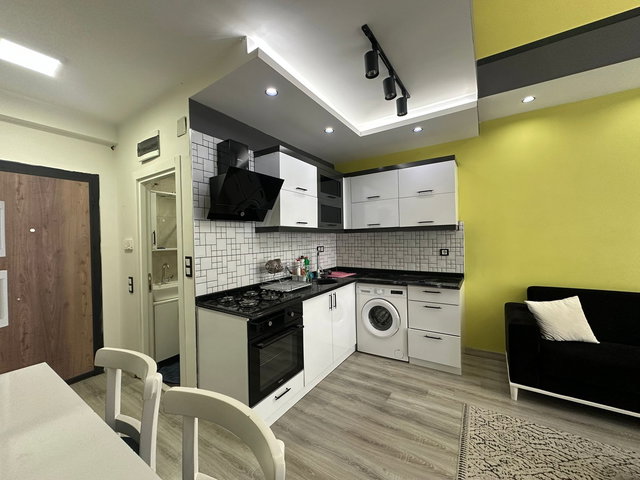 ÜNİVERSİTE CADDESİNDE 1+1 DUBLEKS SATILIK EŞYALI DAİRE