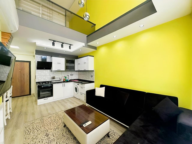 ÜNİVERSİTE CADDESİNDE 1+1 DUBLEKS SATILIK EŞYALI DAİRE