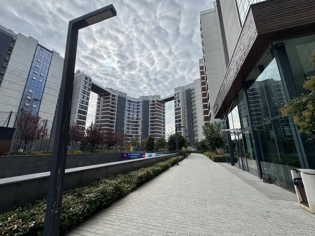 KÜÇÜKÇEKMECE FATİH BLUE LAKE SİTESİ'NDE 3+1 SATILIK DAİRE
