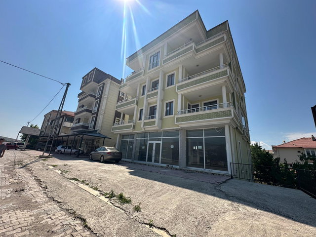 GENİŞ VE FERAH 4+1 KİRALIK DAİRE