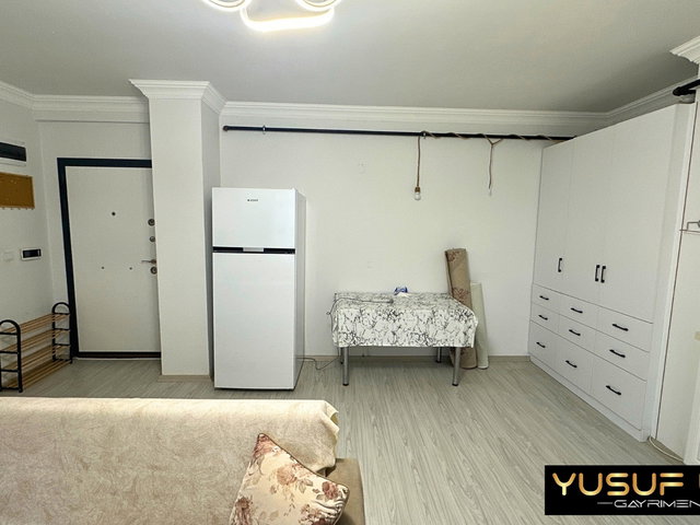 YUSUF USTA GAYRİMENKUL'DEN EŞYALI 1+1 KİRALIK DAİRE