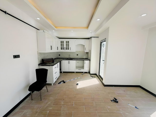 UFUKATASEVER GAYRİMENKULDEN SATILIK ARA KAT 1+1 DAİRE