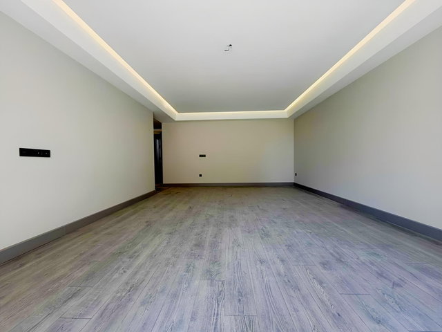 UFUKATASEVER GAYRİMENKULDEN TEPEDE SİTEİÇİ SATILIK DAİRELER