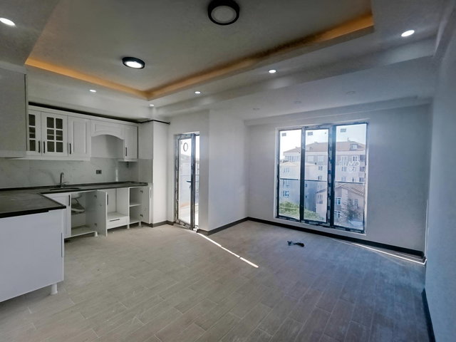 ACİL SATILIK 1+1 DAİRE FEYZİ BAŞA MAH ARAKAT YENİ BİNA