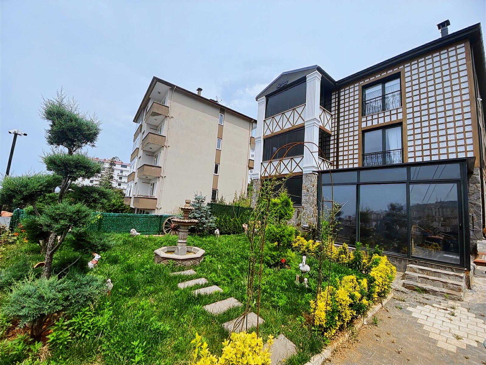 2 NOLU BOSTANCI'DA MANZARALI SATILIK 4+2 TRİPLEKS VİLLA
