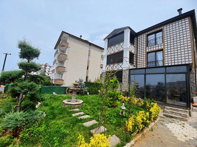 2 NOLU BOSTANCI'DA MANZARALI SATILIK 4+2 TRİPLEKS VİLLA
