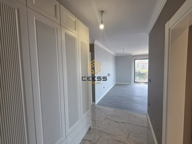 SÜREMENE TERAS REZİDANS'DA SATILIK 4+1 DAİRE
