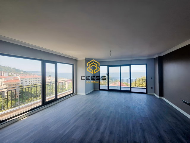 SÜREMENE TERAS REZİDANS'DA SATILIK 4+1 DAİRE