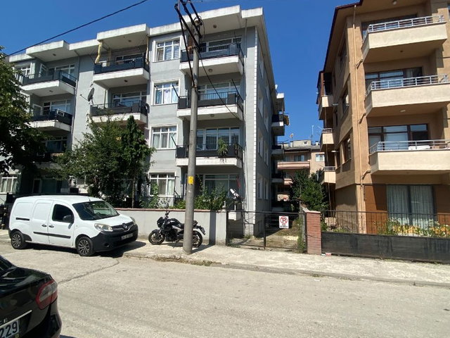 DÜZCE FEVZİ ÇAKMAK MAH. 2+1 GİRİŞ KAT KİRACISI MEVCUT