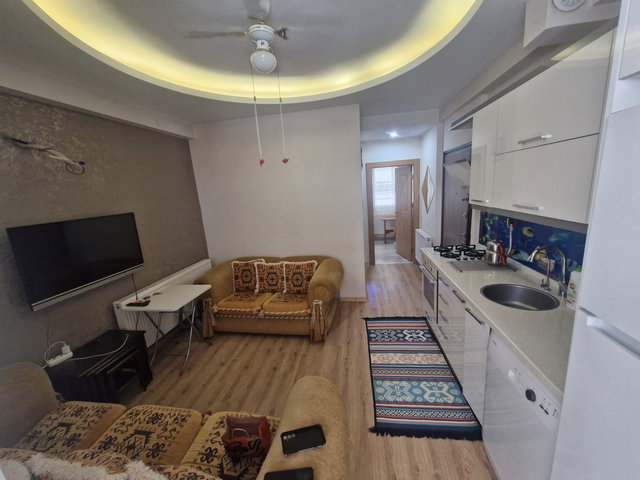 K.YAKA EMMİYET MÜDÜRLÜK ARKASINDA, FULL EŞYALI KİRALIK GENİŞ 1+1