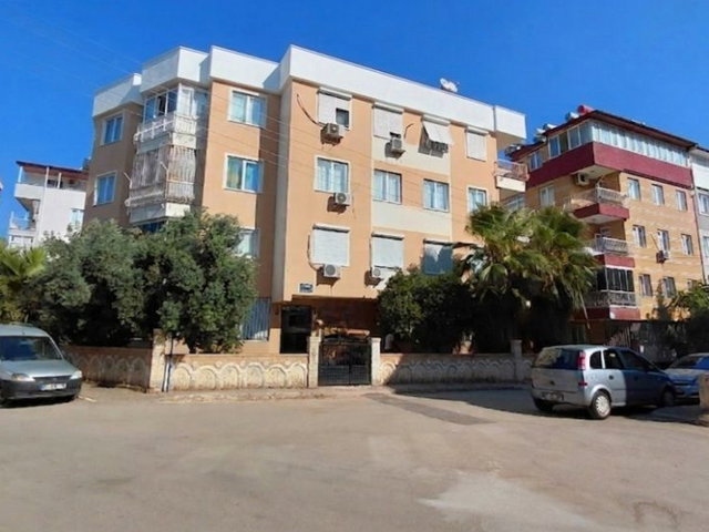 Antalya Etiler Konuksever Doğal Gaz Kapıda Ayrı Mutfak 1+1 60m2