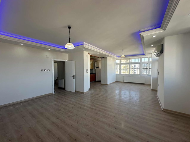 YURT MAH. SATILIK 3+1 DAİRE SÜLEYMAN DEMİREL BULV. GÖL MANZARALI