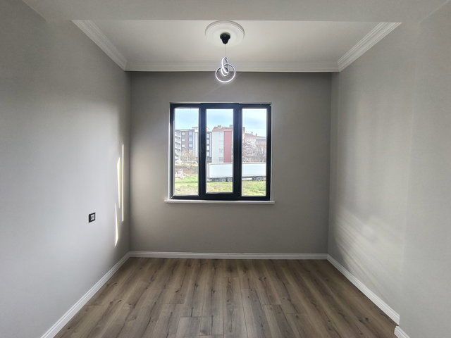 FA ÖZBİRDEN KAPAKLI ERBAYDA MÜSTAKİL TADINDA TEK DAİRE ÜZERİ 3+1
