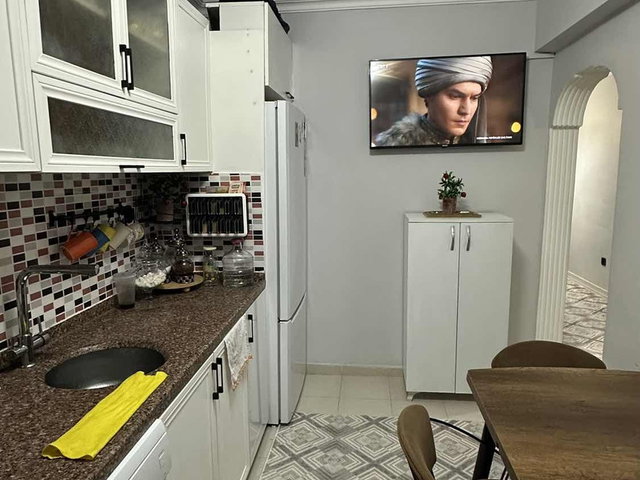 KIRAÇ MERKEZDE KİRALIK 2+1 BÜYÜK M2 DAİRE !