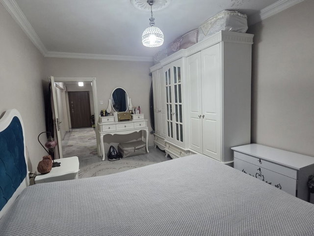 CARŞI MERKEZDE MASRAFSIZ CİFT CEPHE KÖŞE DAİRE SATILIK