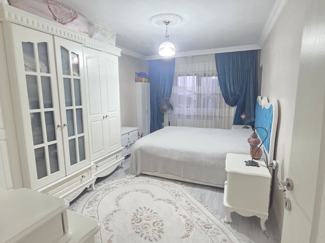 CARŞI MERKEZDE MASRAFSIZ CİFT CEPHE KÖŞE DAİRE SATILIK