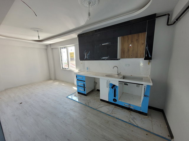 ÇINAR GRUP'DAN MERKEZİ KONUMDA SATILIK 1+1 FIRSAT DAİRELER