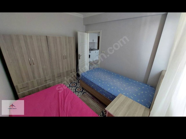 FUL EŞYALI 3 KAT ÜNİVERSİTE DİBİNDE YATIRIM İCİN İDEAL NOKTADA