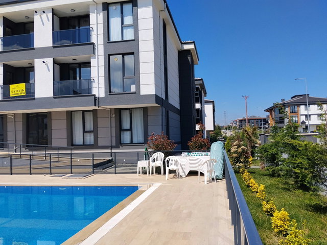 PARS'TAN KERVANCI KORUDA HAVUZ CEPHE 1+1 KİRALIK DAİRE