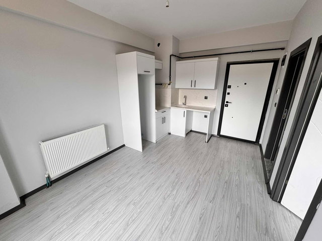 NOVUSS GAYRİMENKUL\KONSEPT PARK SİTESİ BALKONLU EŞYASIZ 1+1
