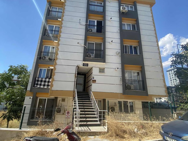 ÜNİVERSİTEYE YAKIN EŞYALI DOĞALGAZLI ARAKAT KİRALIK DAİRE