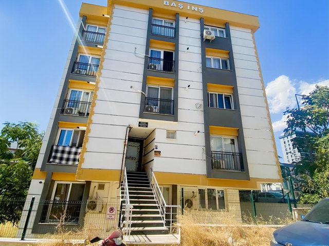 ÜNİVERSİTEYE YAKIN EŞYALI DOĞALGAZLI ARAKAT KİRALIK DAİRE