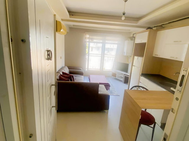 ÜNİVERSİTEYE YAKIN EŞYALI DOĞALGAZLI ARAKAT KİRALIK DAİRE