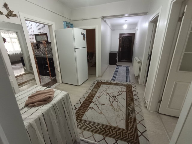 UZEMAR'DAN SATILIK 3+1 GİRİŞ KAT BAĞCILAR DEMİRKAPI BALKONLU