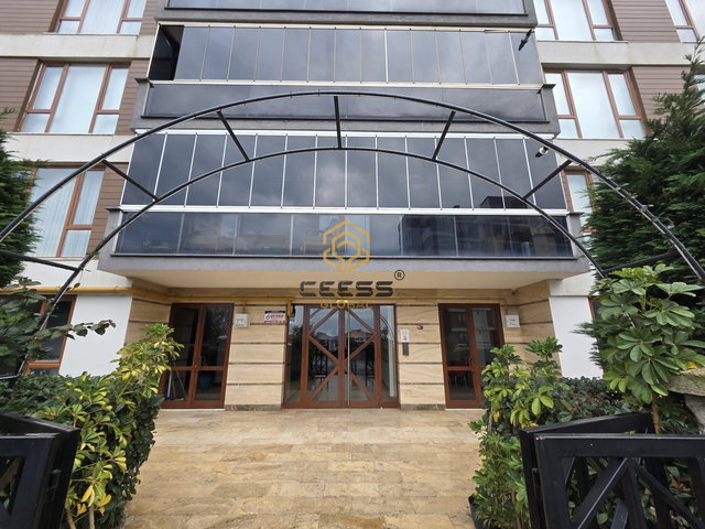 TRABZON YOMRA KAŞÜSTÜ MAY YAPI SİTESİ'NDE 3+1 SATILIK DAİRE