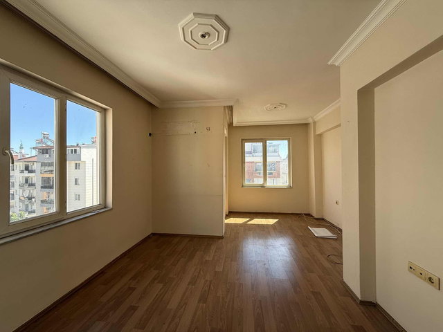 Gebizlide Merkezi Konumda 135 m² 3+1 Ayrı Mutfaklı Dubleks