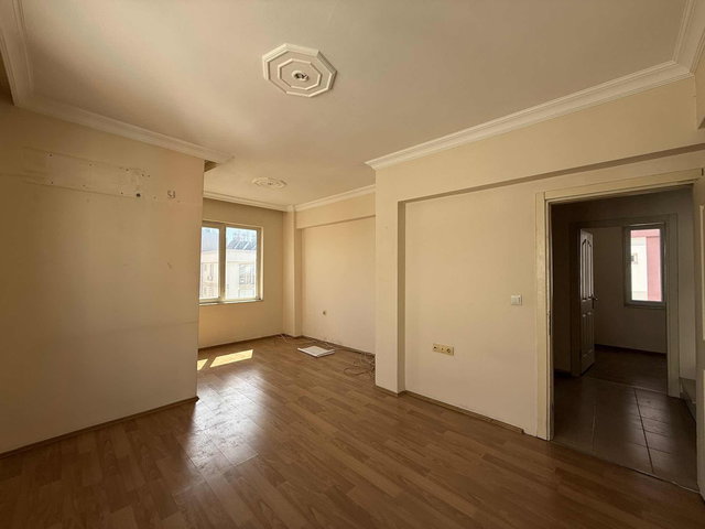 Gebizlide Merkezi Konumda 135 m² 3+1 Ayrı Mutfaklı Dubleks