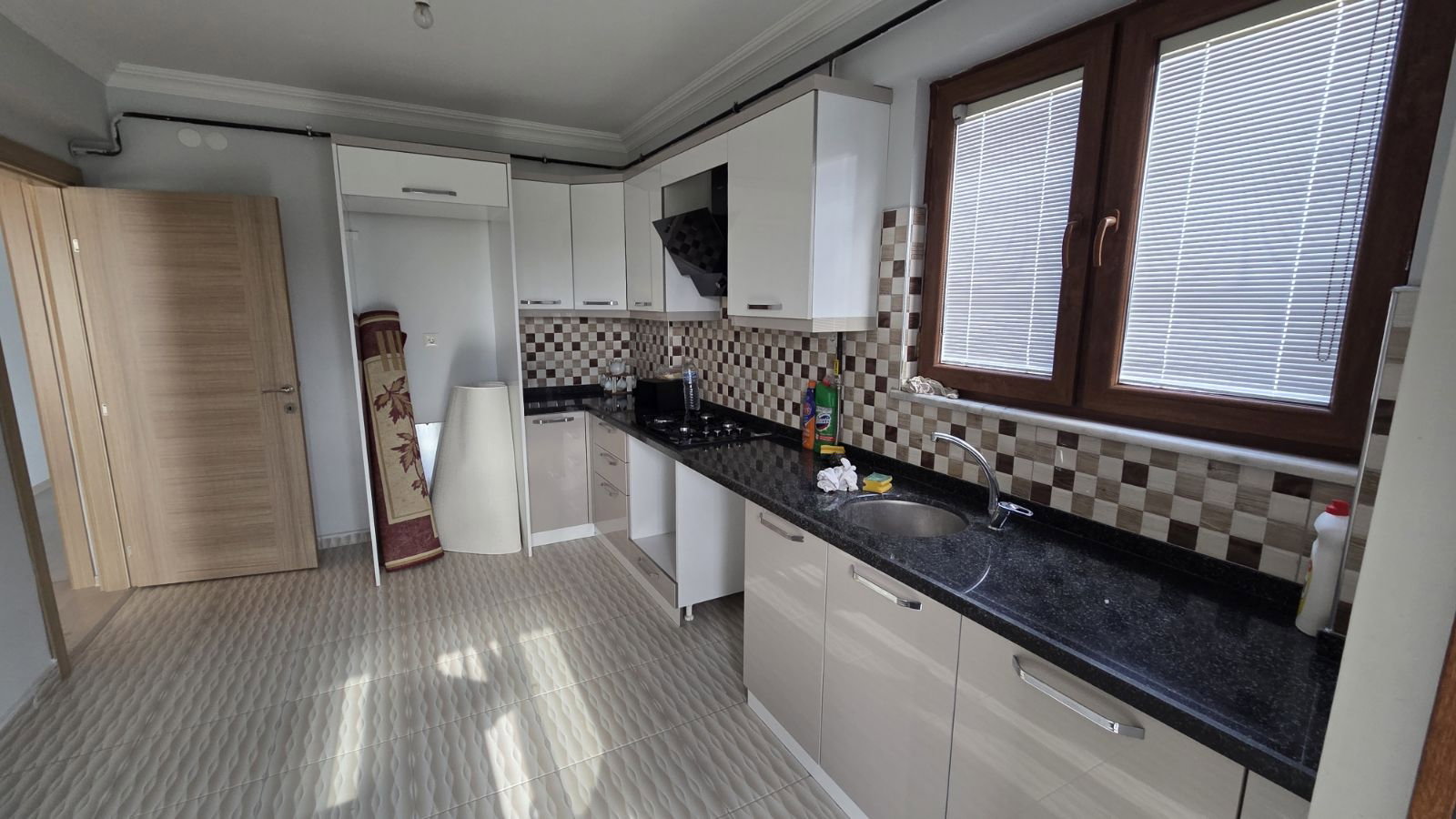 KREDİ VE KATILIM KURUMLARINA UYGUN 3+1 ORTA KAT SIFIR DAİRE