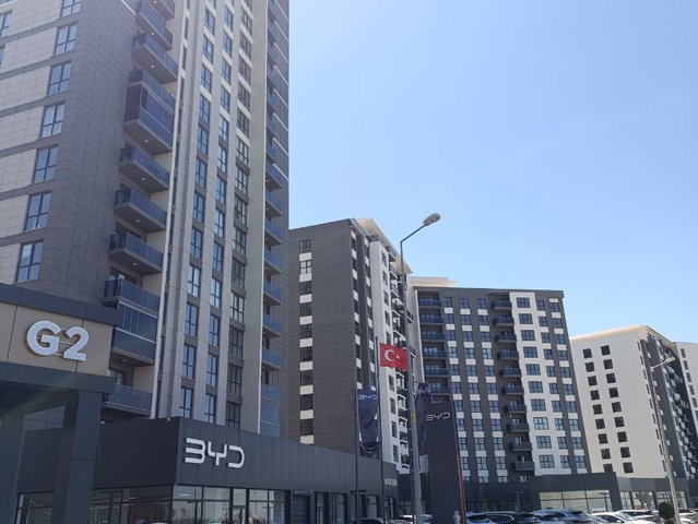 KERVANCI 10 ÇORLUDA SATILIK 4+1 ARA KAT DAİRE