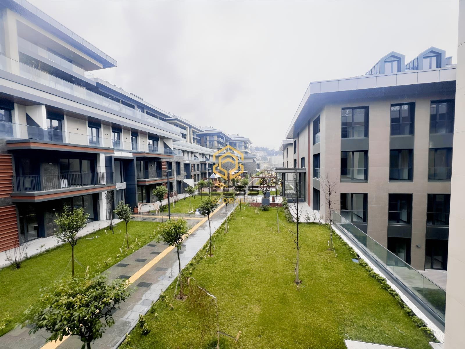 TRABZON ÇÖMLEKÇİ TOKİ'DE 3+1 KİRALIK REZİDANS DAİRE