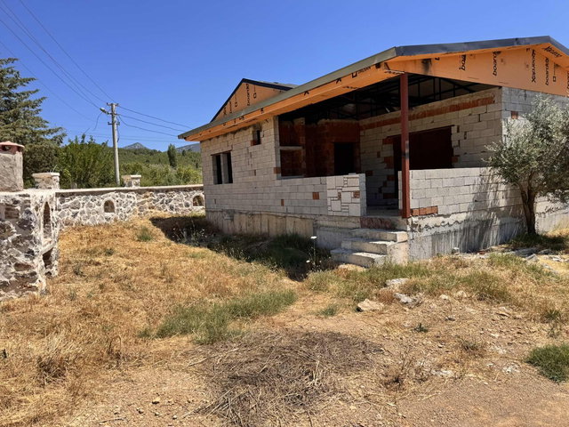 NOVUSS GAYRİMENKUL\ BELENBAŞI 518 M2 ARSA ÜZERİNDE MÜSTAKİL EV