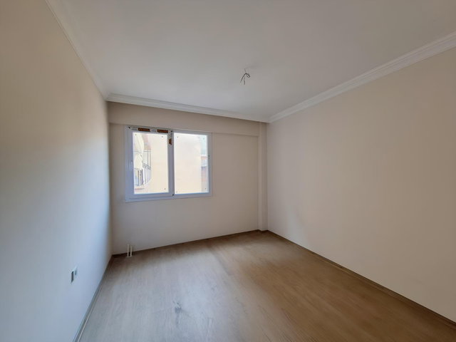 Şehir Hastanesine Yakın Satılık 2+1 Daire