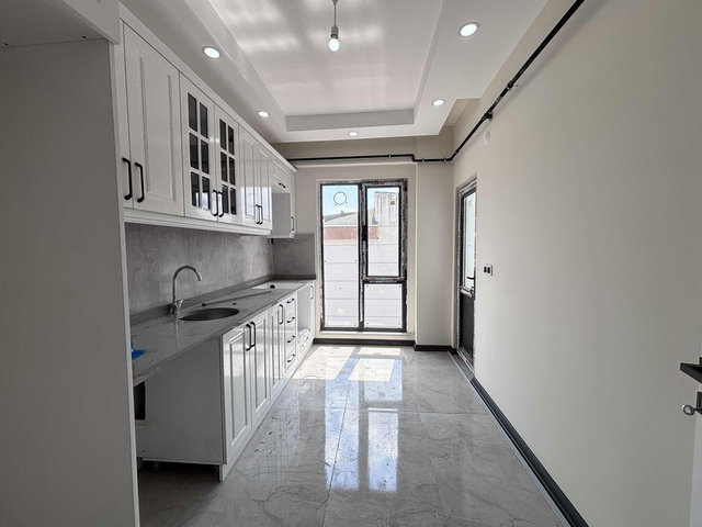 FA ÖZBİR'DEN ÇERKEZKÖY AMFİ TİYATRO YANI AYRI MUTFAKLI 1+1 DAİRE