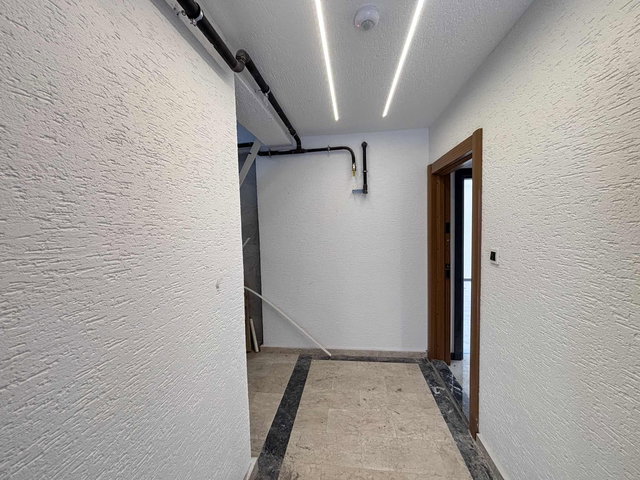 FA ÖZBİR'DEN ÇERKEZKÖY AMFİ TİYATRO YANI AYRI MUTFAKLI 1+1 DAİRE