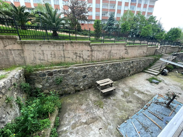 BURSA KILIÇ TAN SULAR VADİSİNDE KİRALIK 2+1 100 m2 1.KAT DAİRE