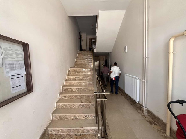 YEMİŞLİK 10. ETAPTA SATILIK 3+1 OKULLARIN KARŞISI