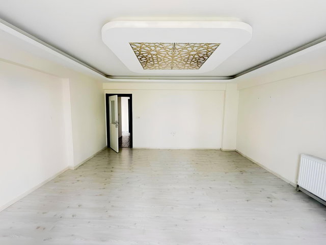 UFUKATASEVER GAYRİMENKULDEN SATILIK SİTE İÇİ FIRSAT 3+1