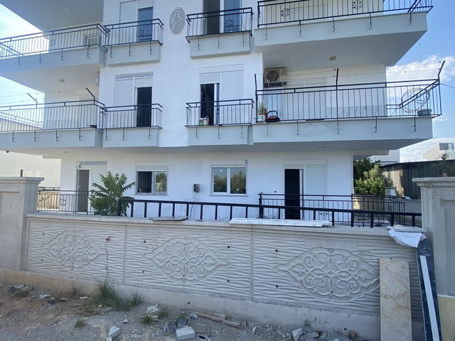 Varsak Bey Cd.nde 3+1 Ayrı Mutfaklı Asansörlü Giriş Kat Daire