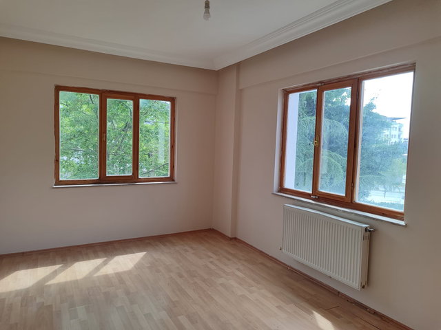 PEX ANKA'DANBATTALGAZİ DEVLET HASTANESİNE YAKIN SATILIK 3+1DAİRE