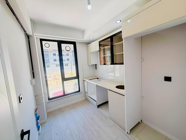 UFUKATASEVER DEN KAPAKLI DEVLET HASTANESİ ARKASI 2+1 DAİRE